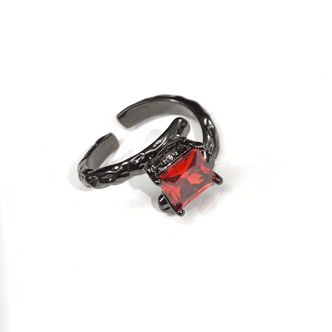 铜合金合成锆石戒指 03810大绮原创时尚气质黑枪色小眼睛开口戒指