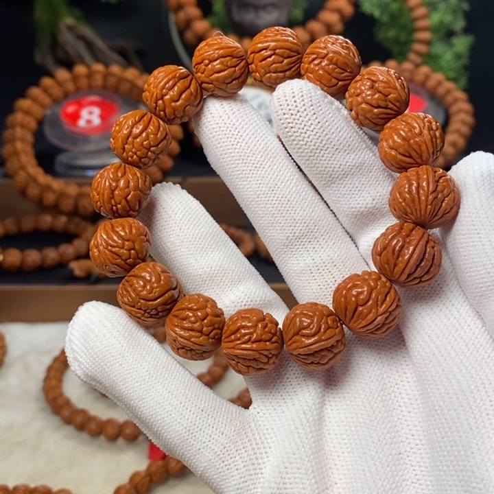 桃核吊坠秦岭龙纹