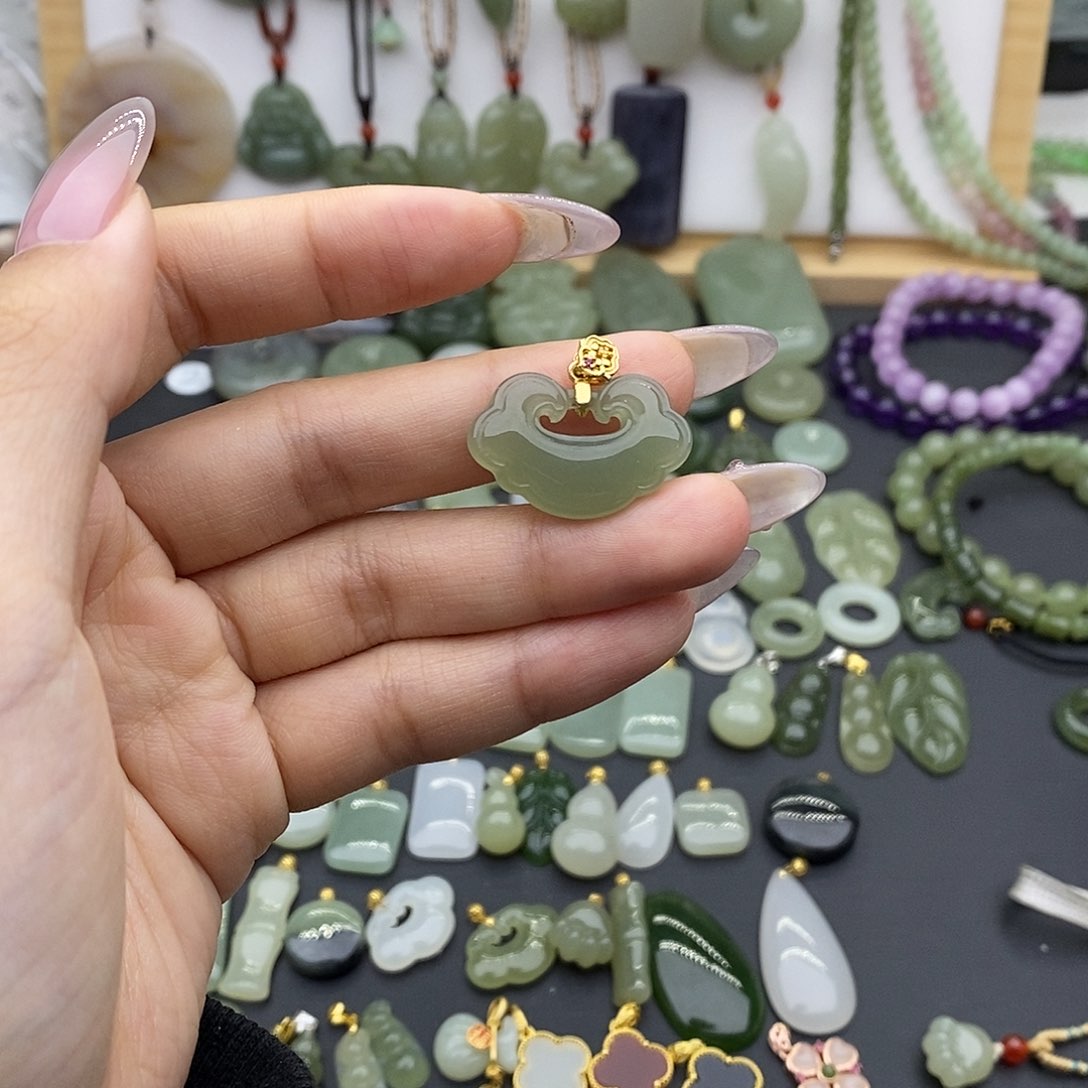 和田玉吊坠(不含链)银S925镶嵌