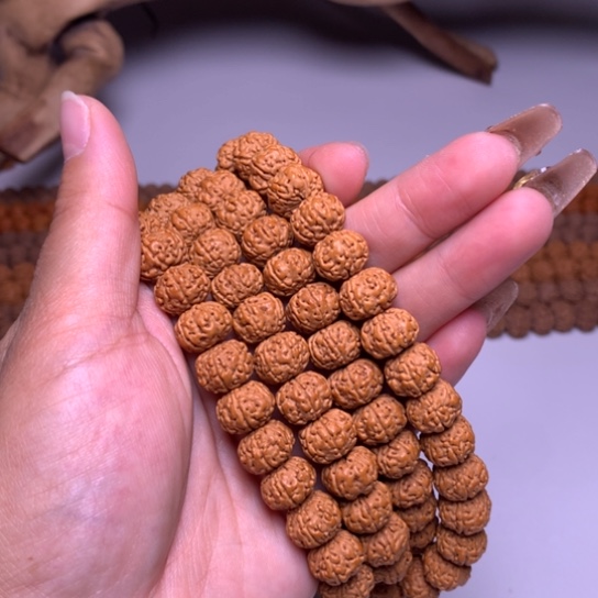懵***金刚菩提吊坠六瓣108