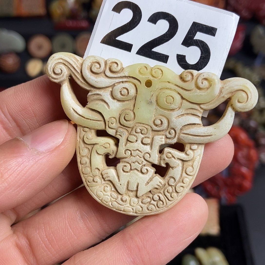 和田玉（糖玉）饰品未镶嵌