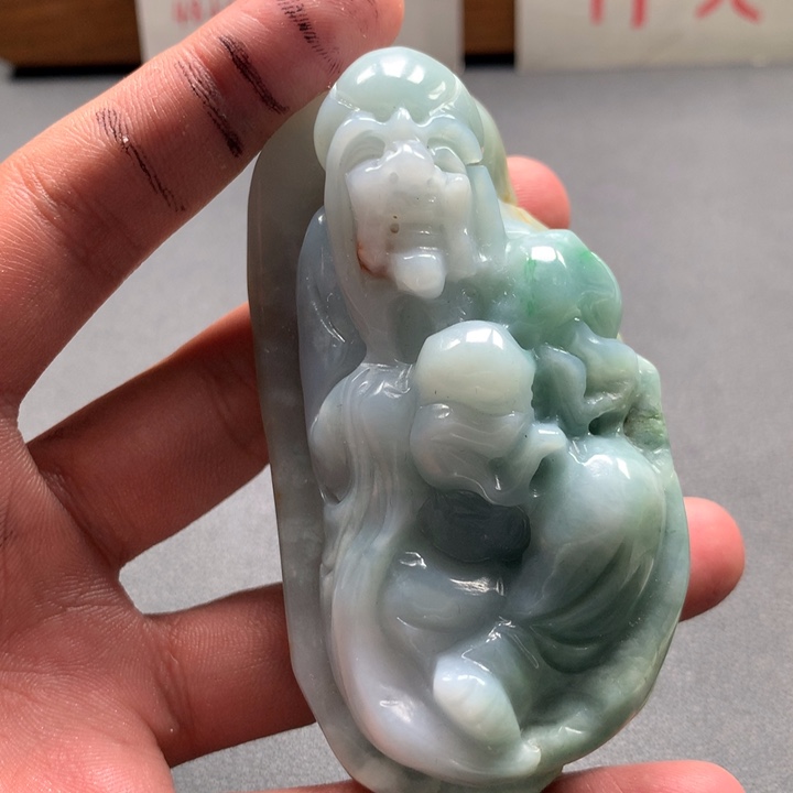 翡翠未镶嵌颈饰保真天然a货翡翠