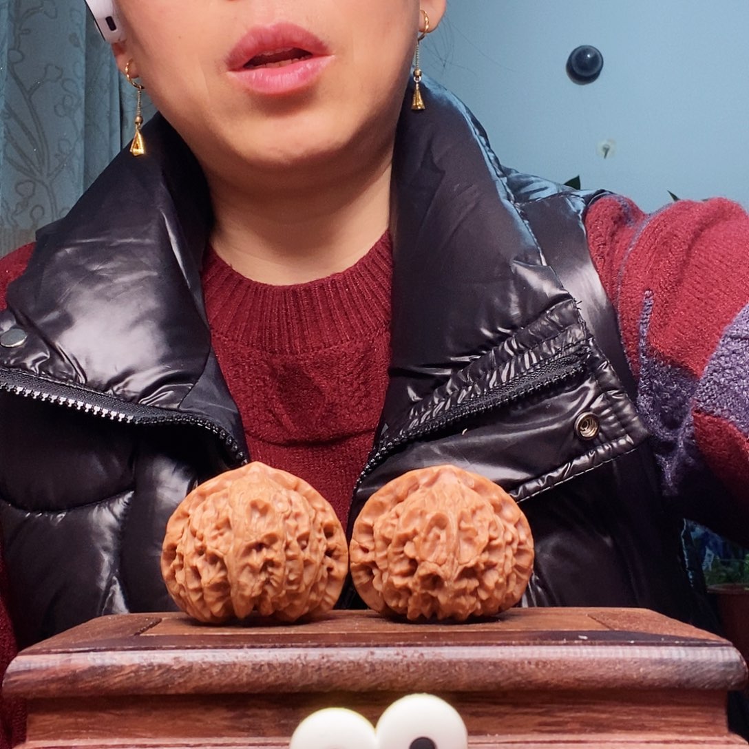 文玩核桃吊坠宫灯