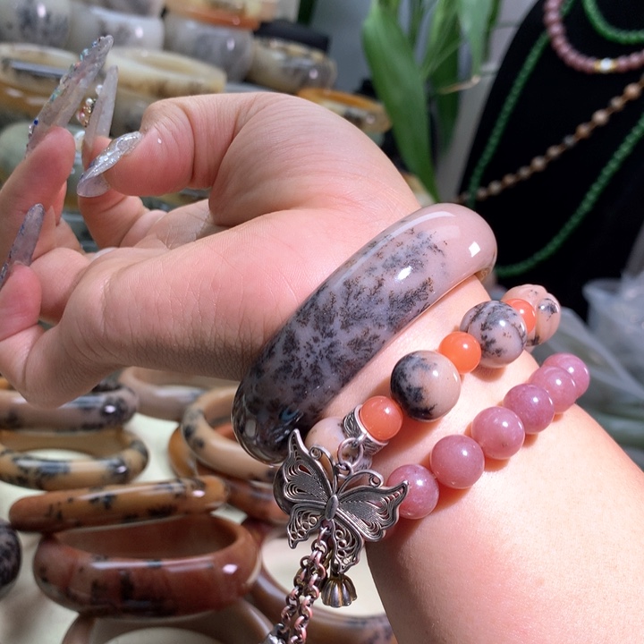 夢***影石英岩玉未镶嵌手镯