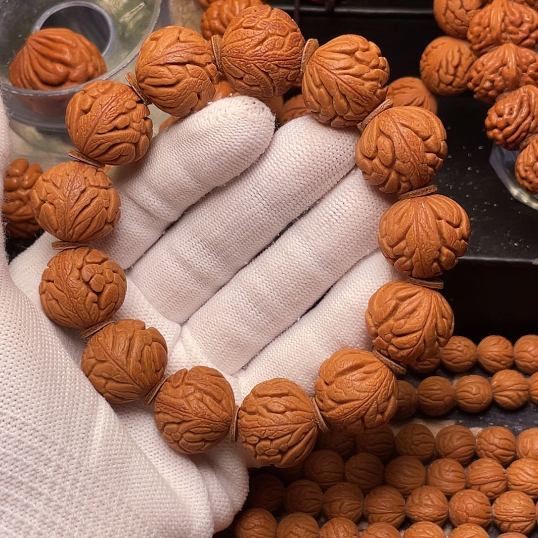 桃核手串精品红魔铁将军2.0