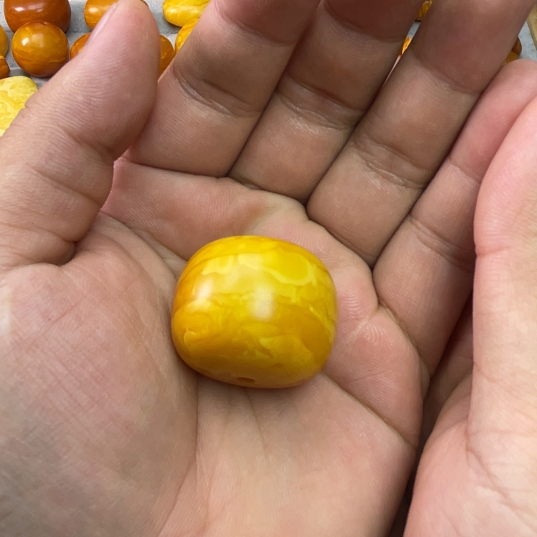 蜜蜡未镶嵌吊坠(不含链)