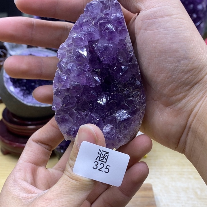 水晶大型摆件（非配饰）未镶嵌