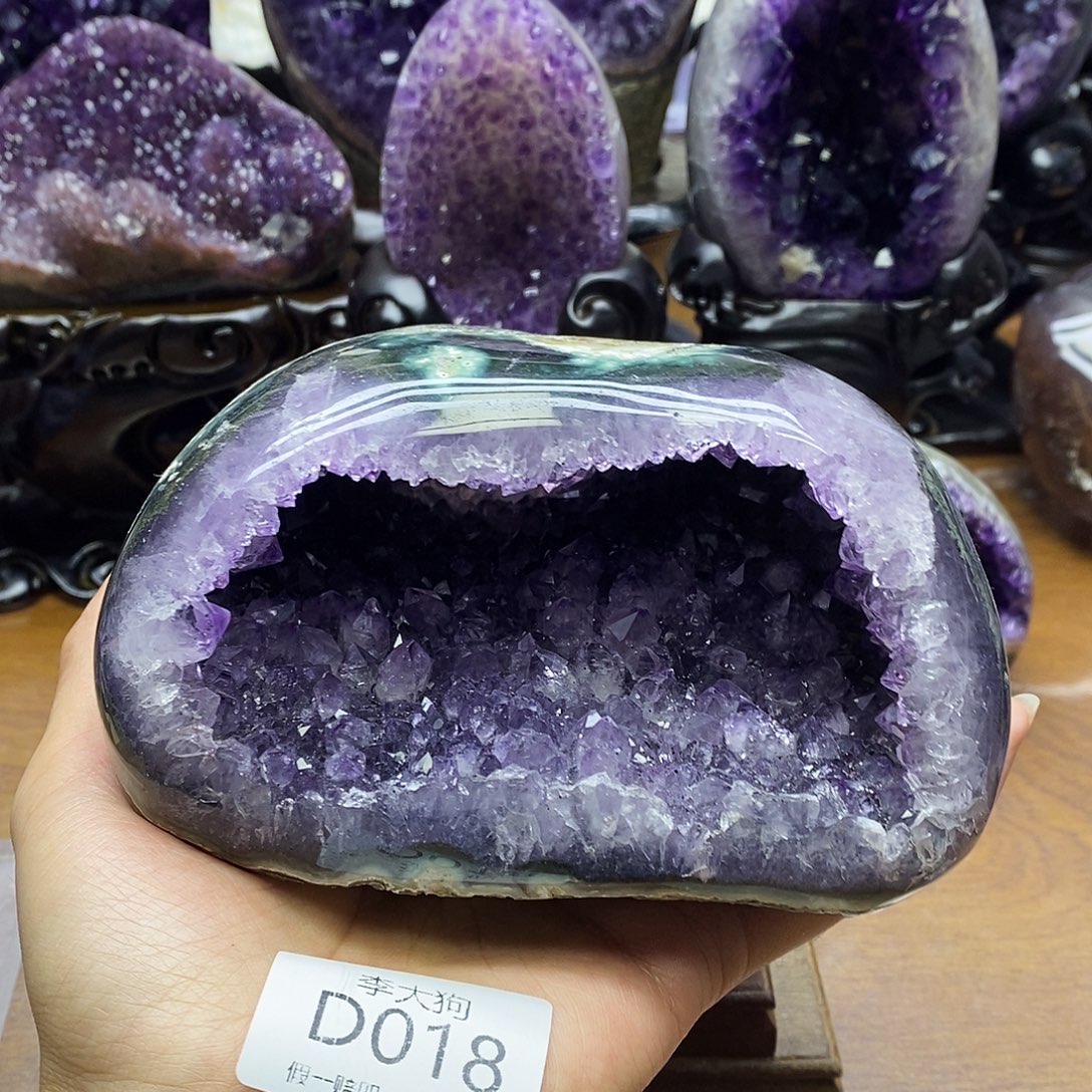 紫晶大型摆件（非配饰）未镶嵌
