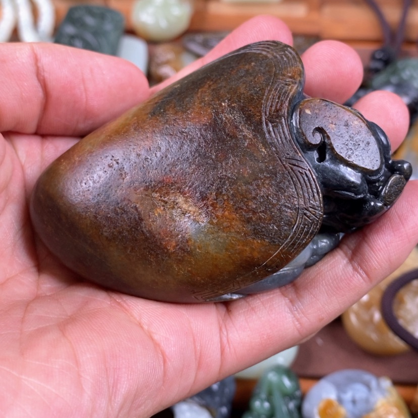 【闪购商品】未镶嵌和田玉把件我***哥