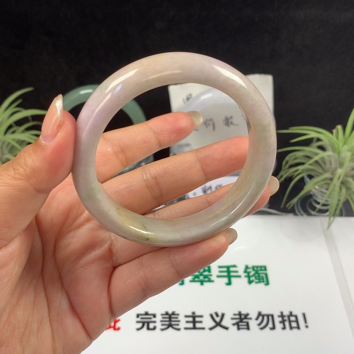 未镶嵌手镯翡翠82
