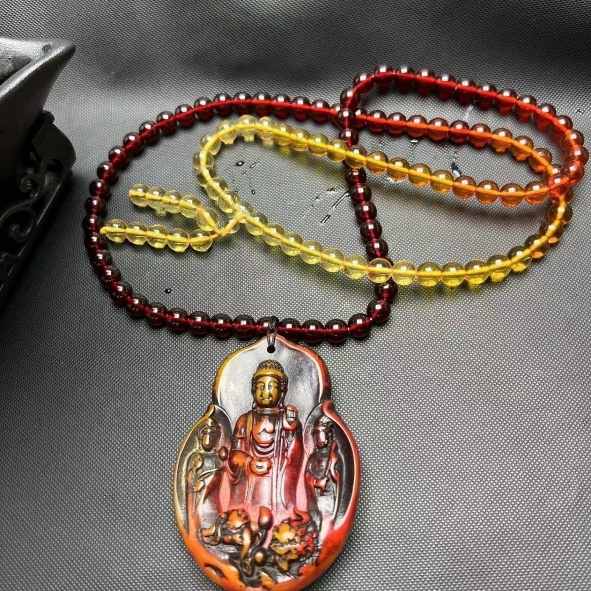 【木火通明】燃灯佛聚光留光琥珀吊坠X32693