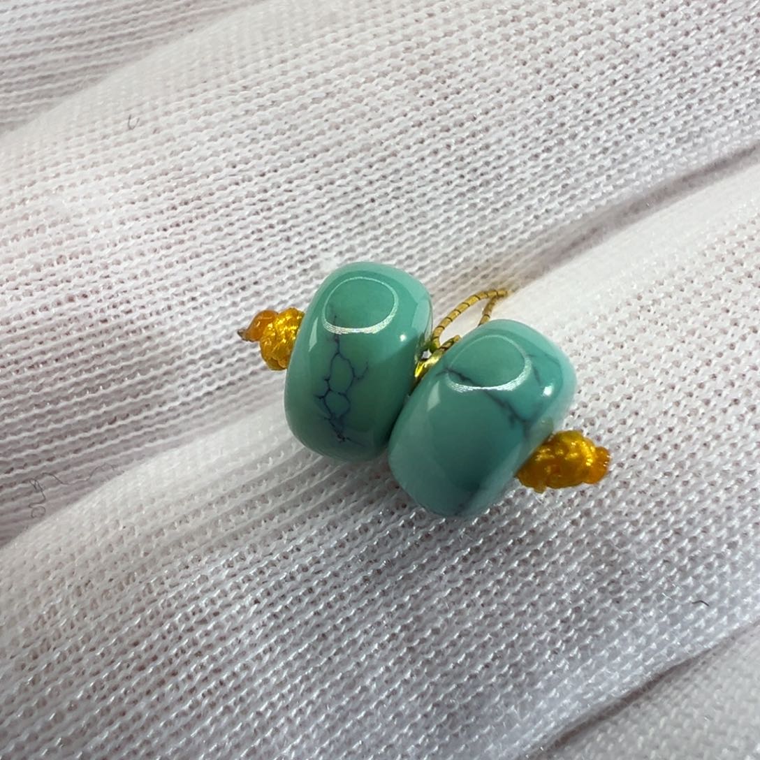绿松石配饰未镶嵌