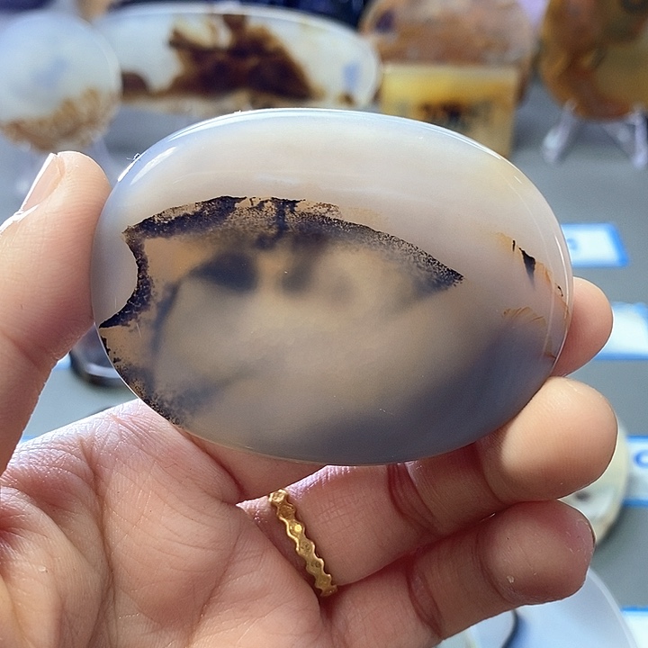 玛瑙/玉髓未镶嵌珠宝半成品