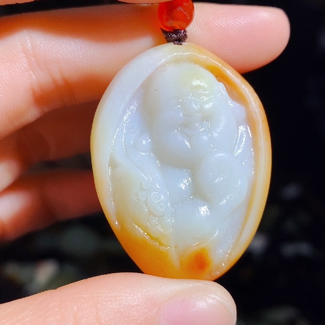 和田玉颈饰未镶嵌