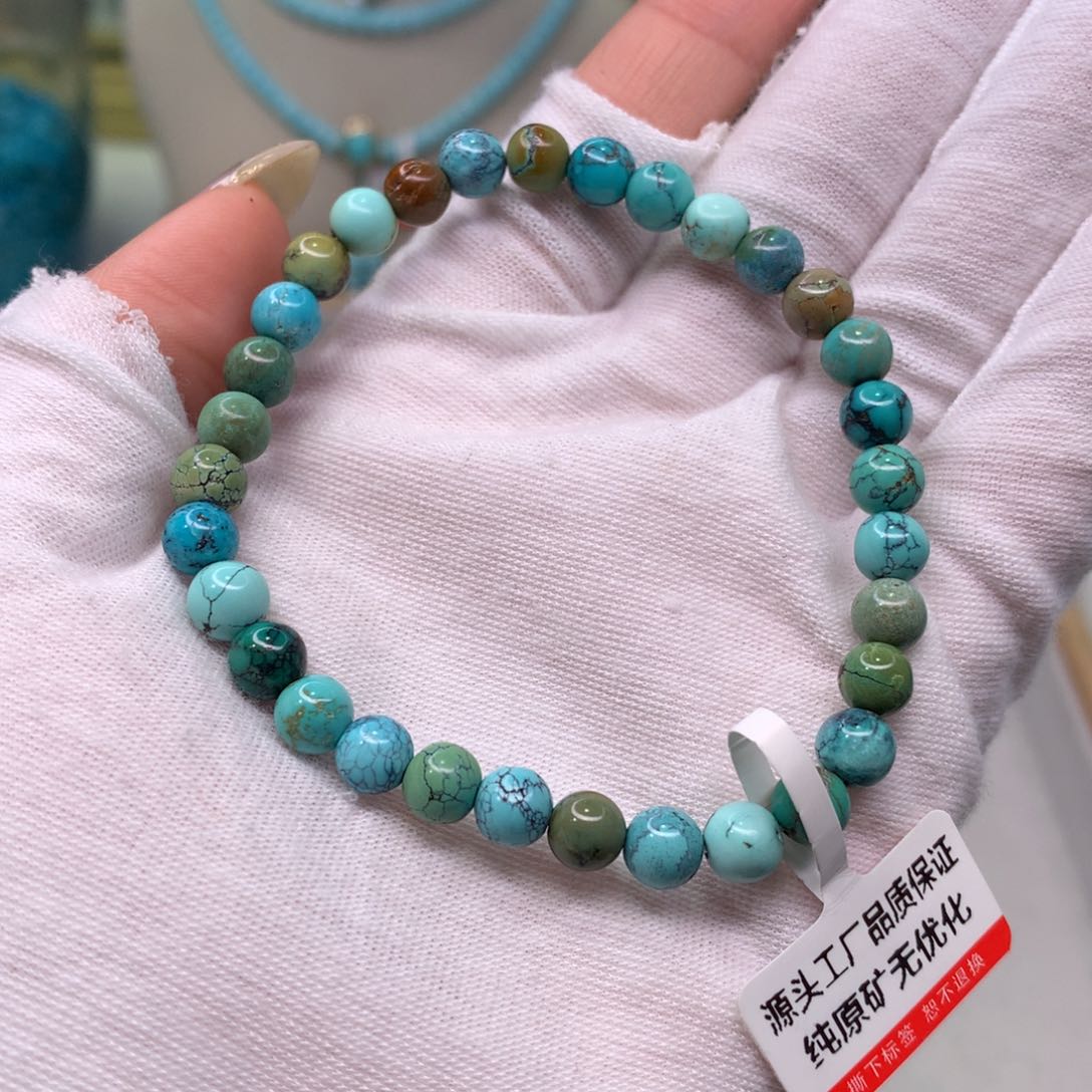绿松石配饰未镶嵌