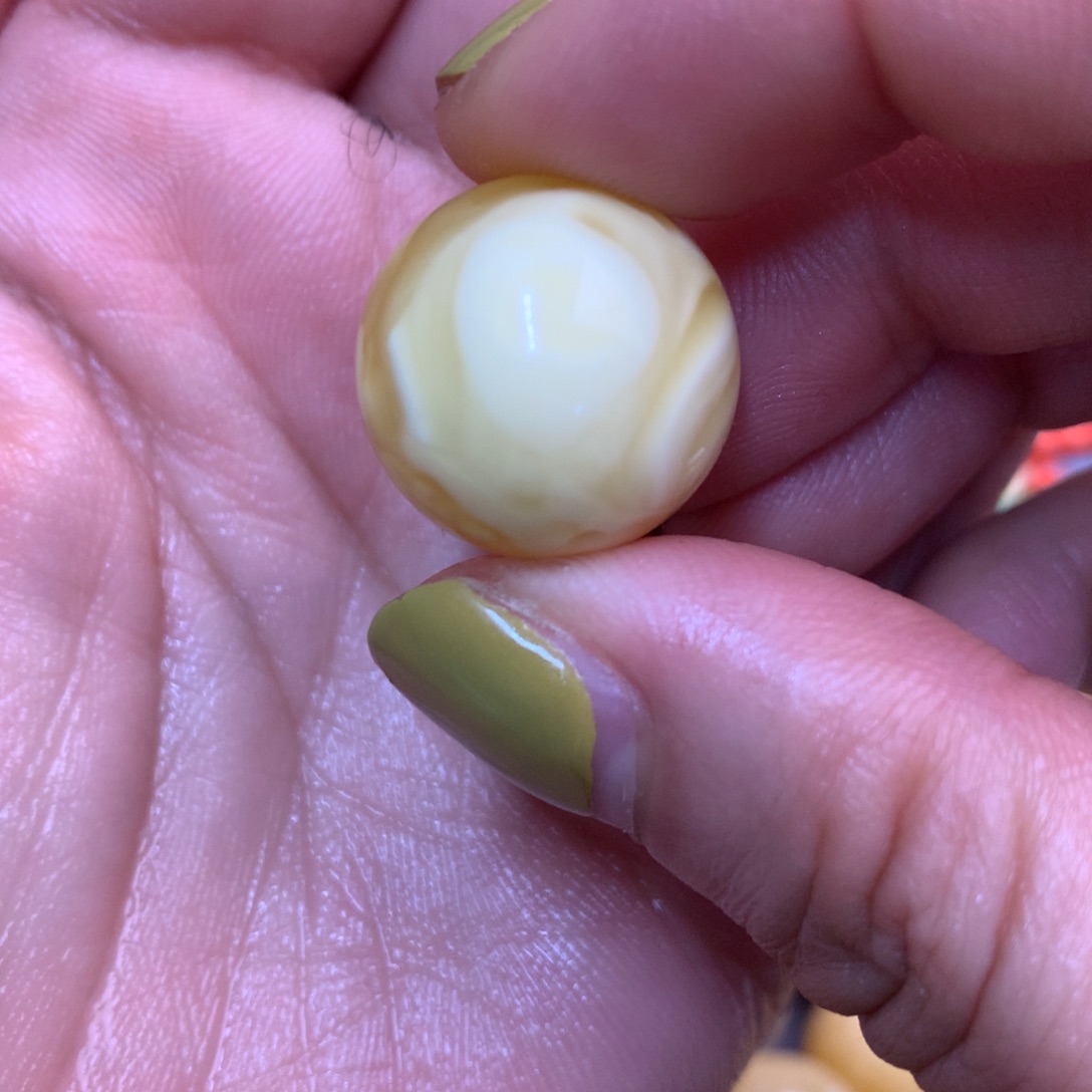 恰***好琥珀未镶嵌裸石蜜蜡