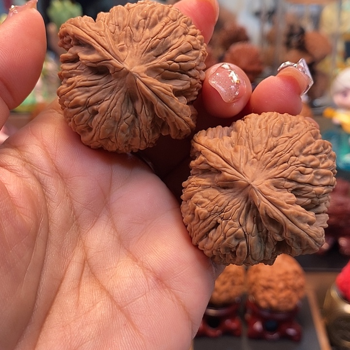 文玩核桃吊坠46全品南疆石