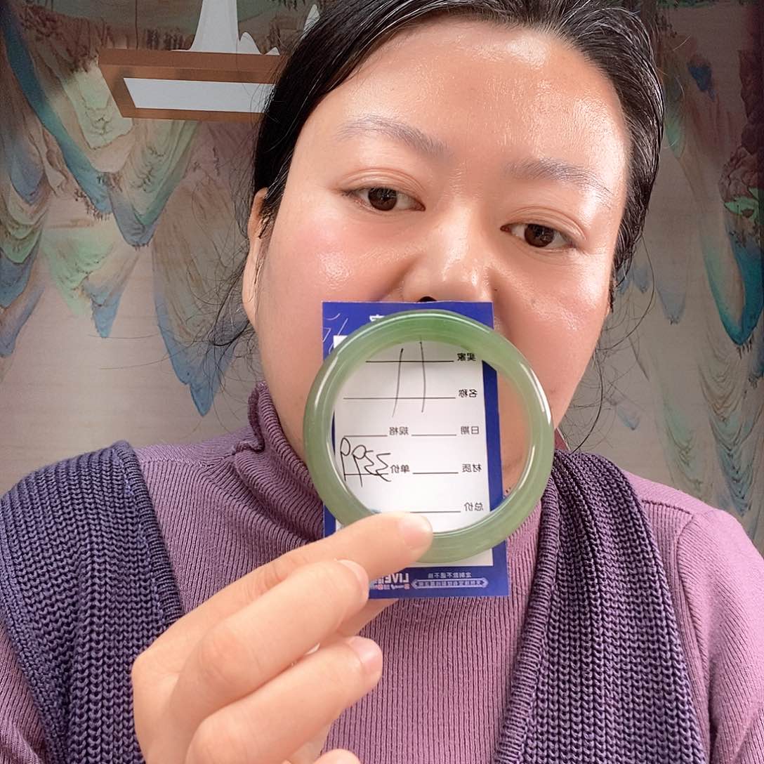 和田玉手镯未镶嵌玉*