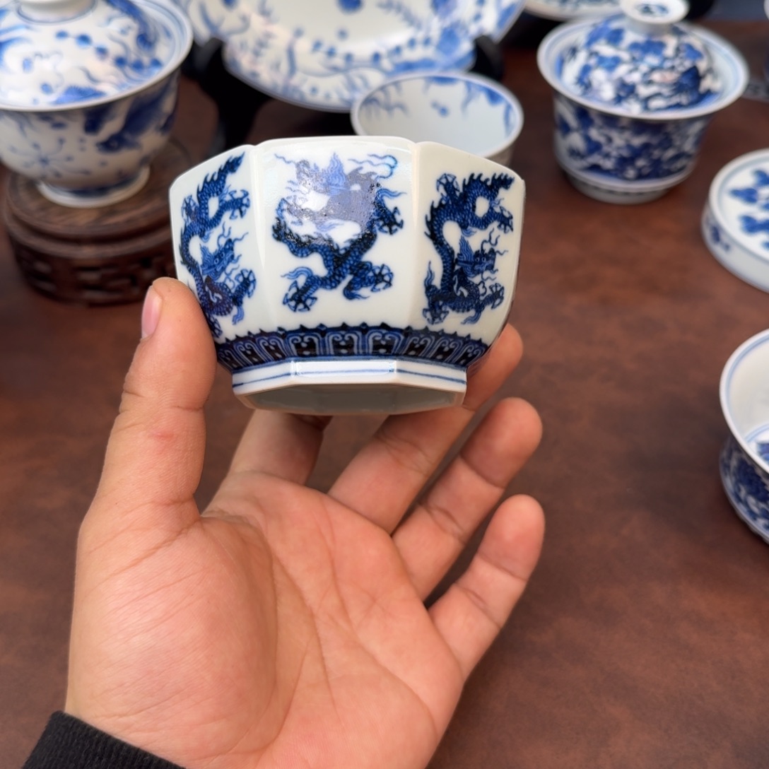 陶摆件九龙八方杯手绘