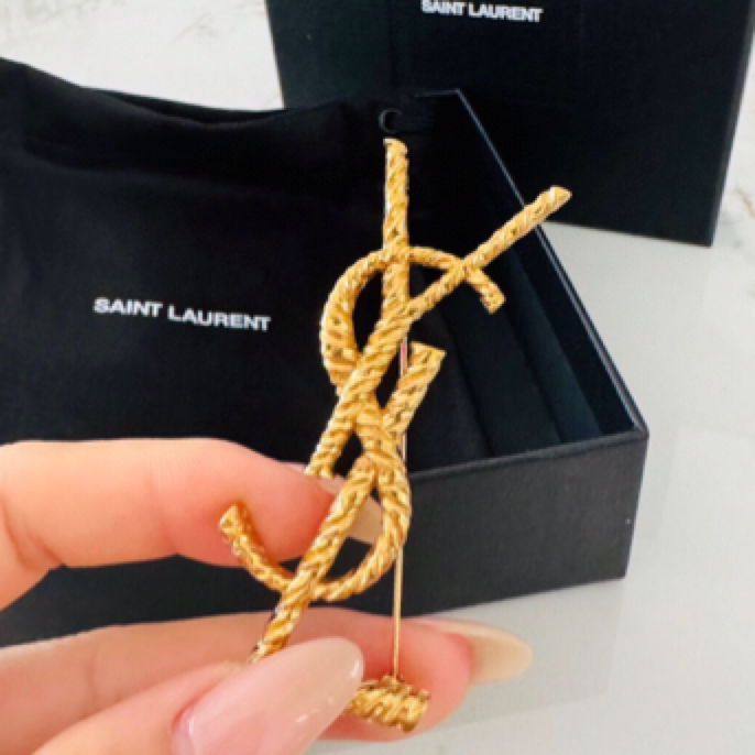 全新未使用 YSL/圣罗兰 Saint Laurent  经典爆款金色复古胸针 