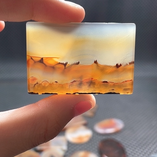 玛瑙/玉髓颈饰未镶嵌