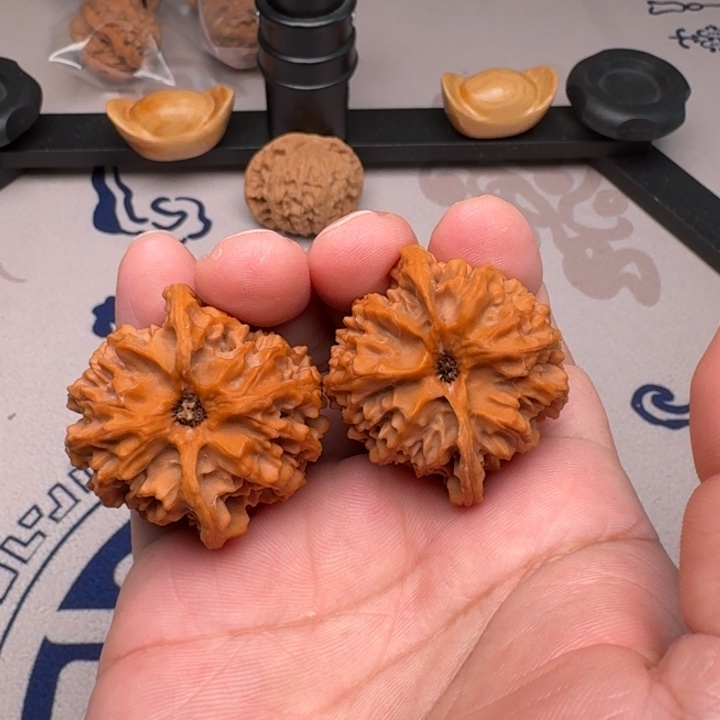 桃核吊坠山地苹果园41尺3