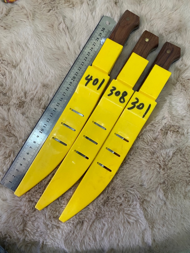 弹簧钢手工锻打屠宰刀刀鞘