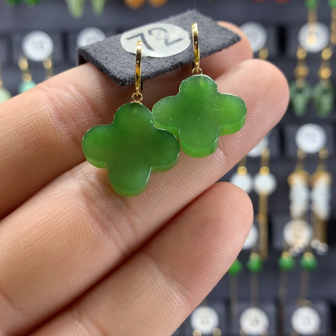 和田玉耳饰18K金镶嵌