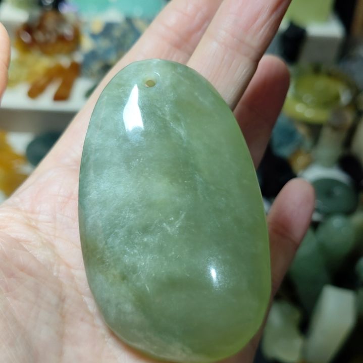 岫玉未镶嵌手把件