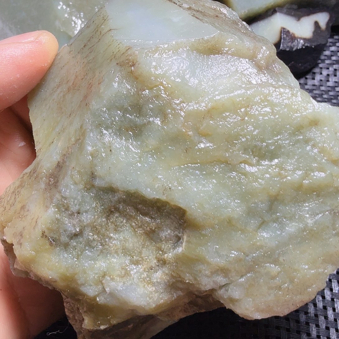和田玉（糖玉）未镶嵌珠宝半成品