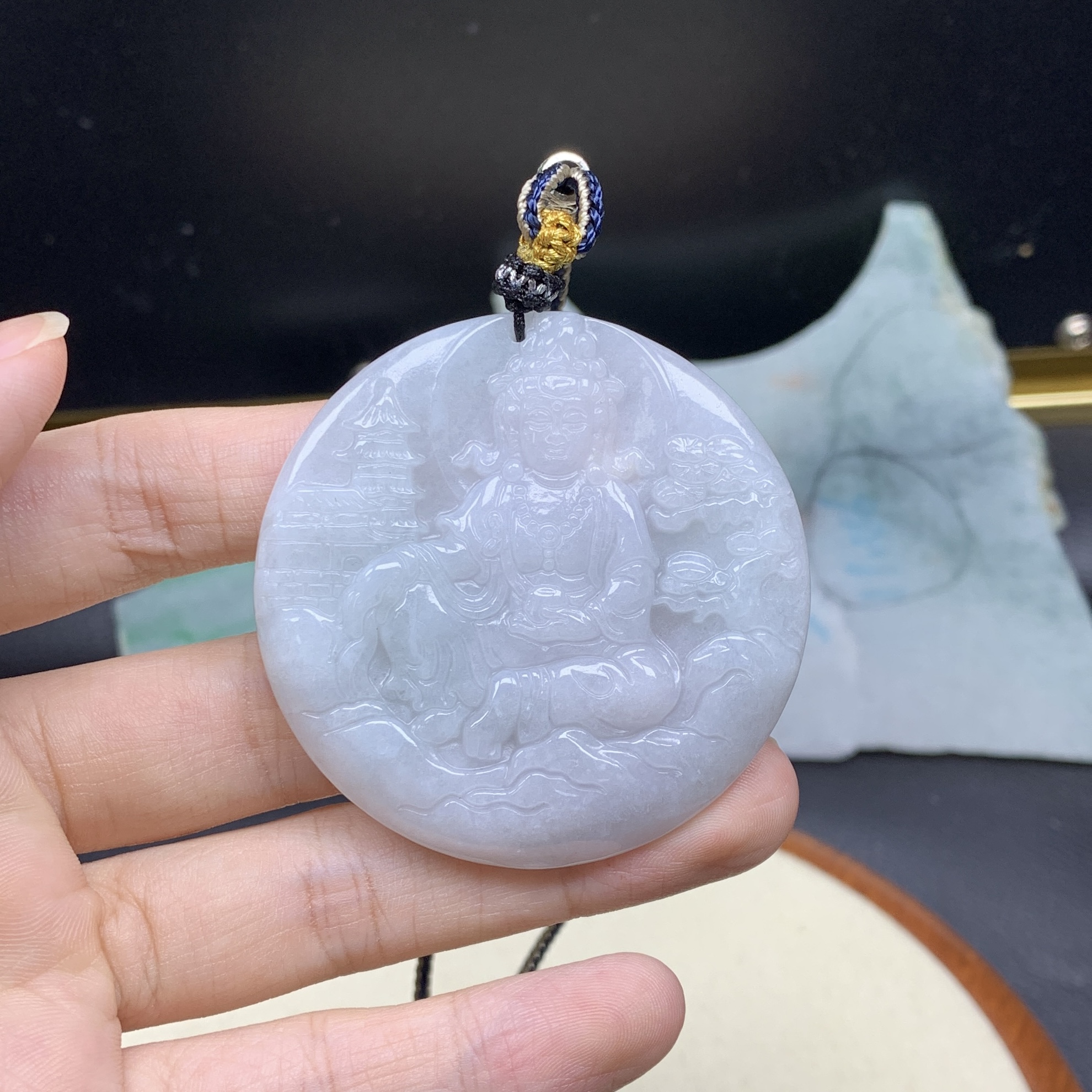 天然缅甸翡翠A货 观音挂件山水观音吊坠毛衣链百搭