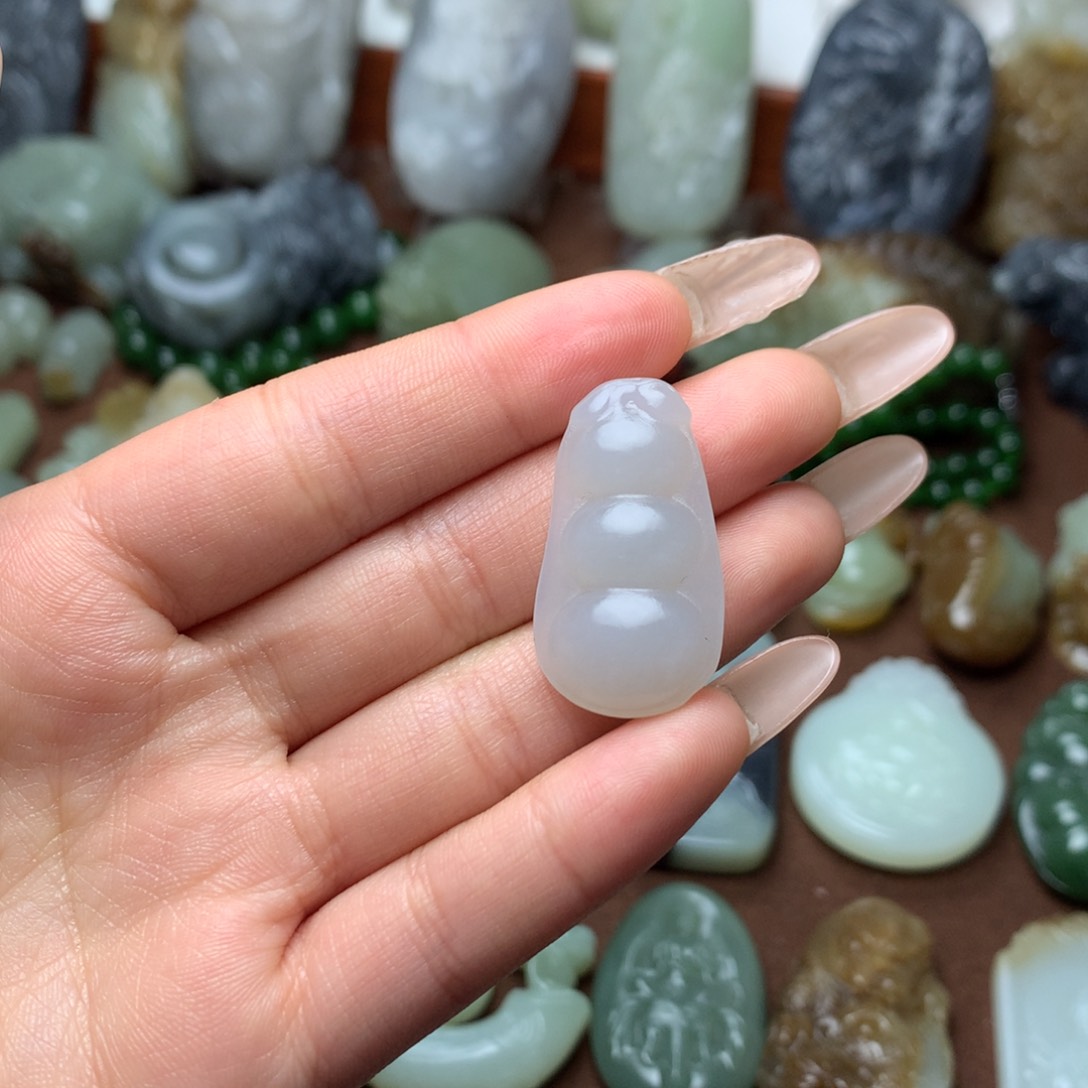 和田玉挂件未镶嵌