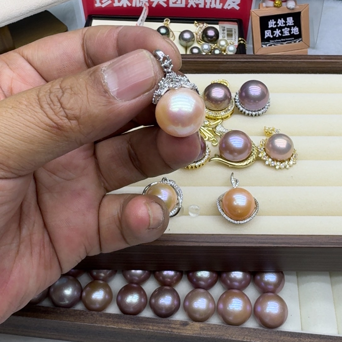 F***柯淡水珍珠颈饰未镶嵌