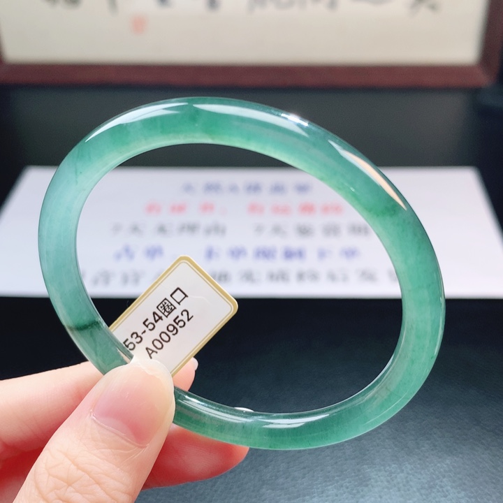 翡翠未镶嵌手镯翡翠手镯107
