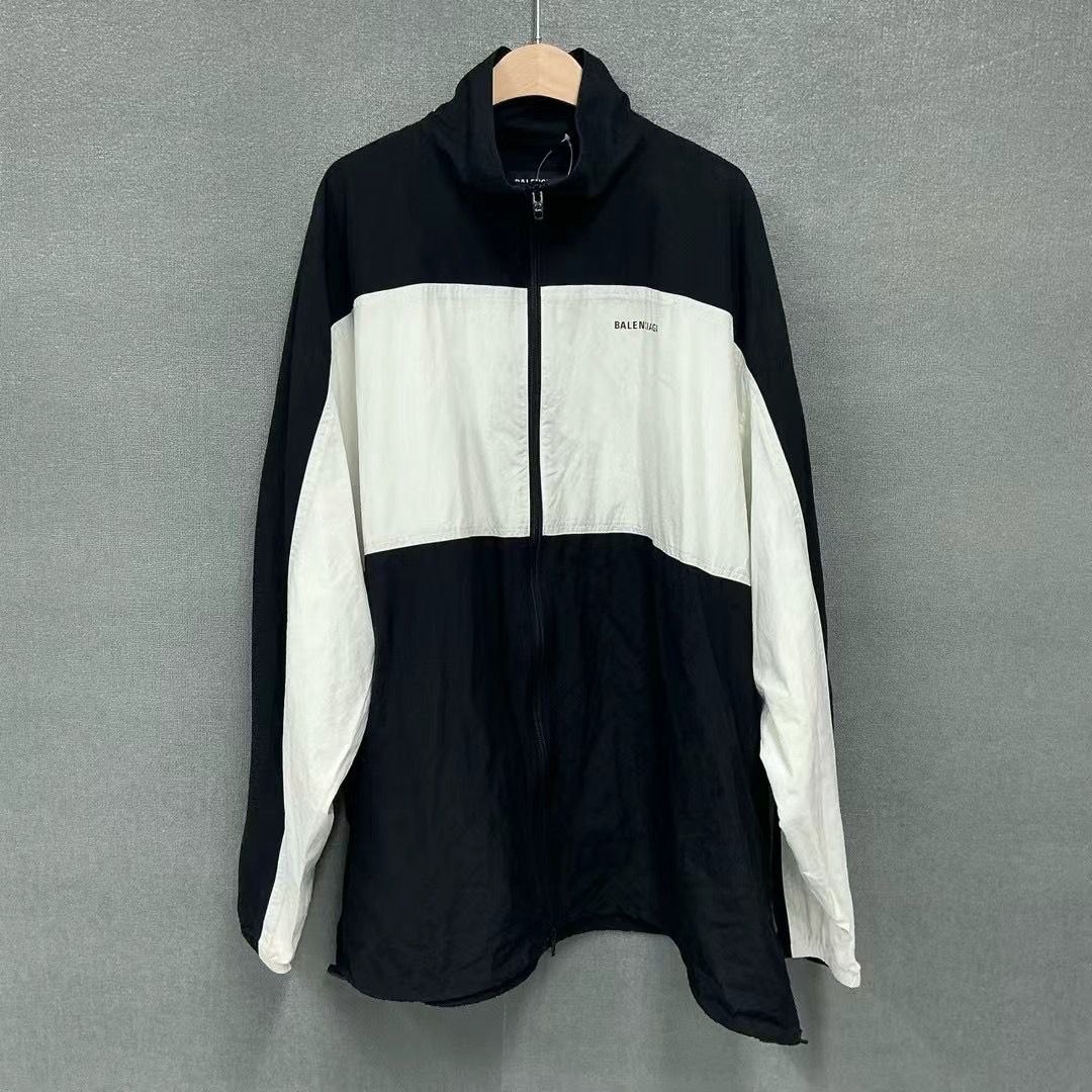 99新 Balenciaga/巴黎世家 胸前印花黑白拼色冲锋衣外套44码