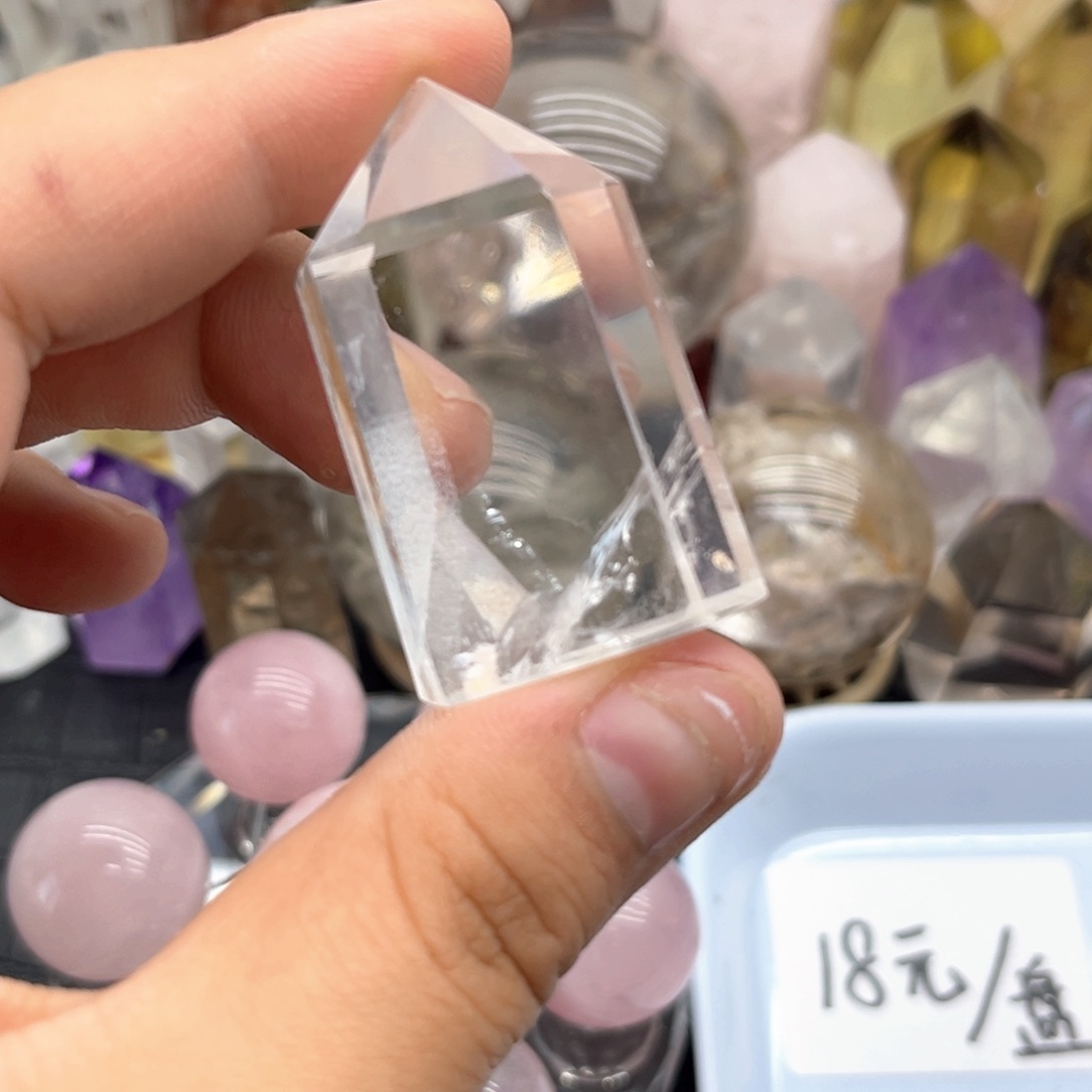 水晶珠宝半成品未镶嵌7 白水晶带幽灵共生柱子