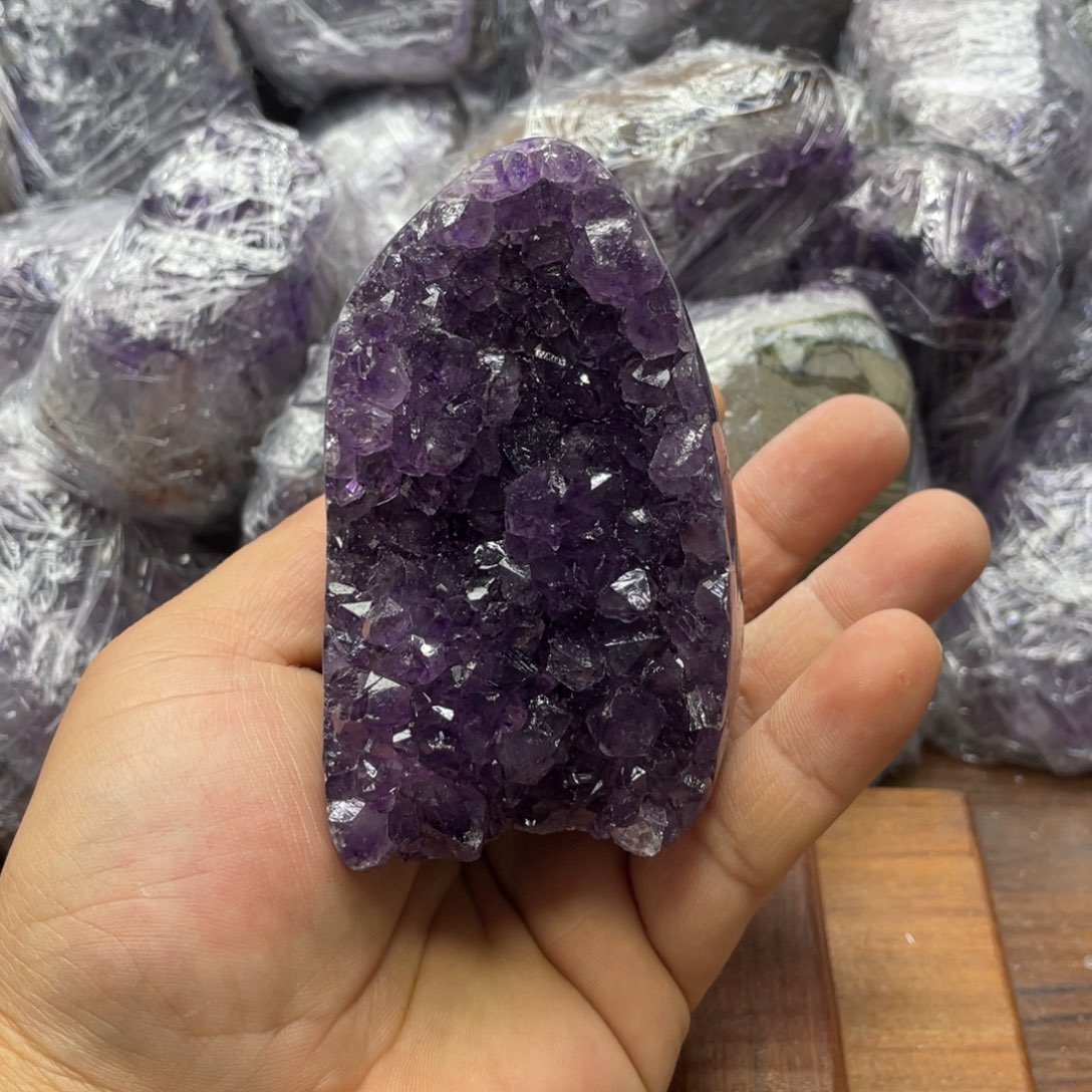 水晶大型摆件（非配饰）未镶嵌