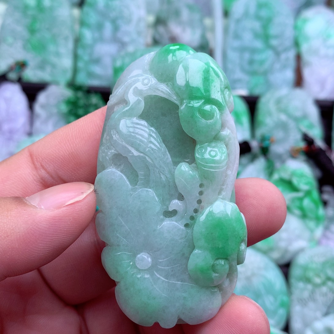 翡翠吊坠(不含链)未镶嵌