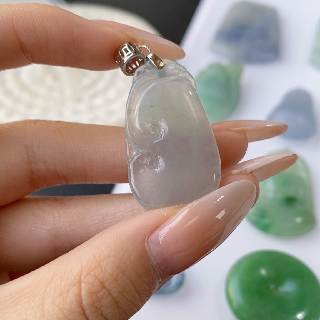 未镶嵌定制翡翠如意