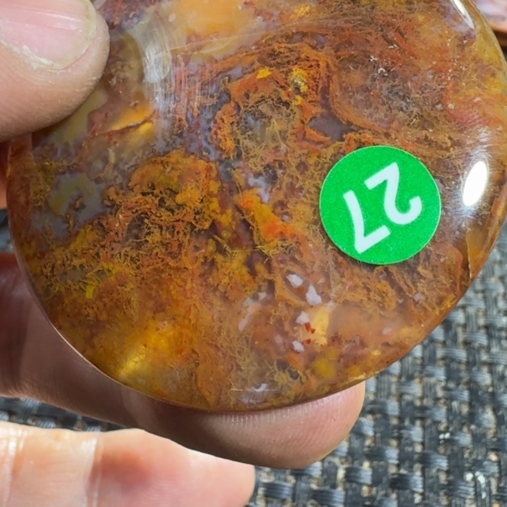 流***形玛瑙/玉髓未镶嵌颈饰