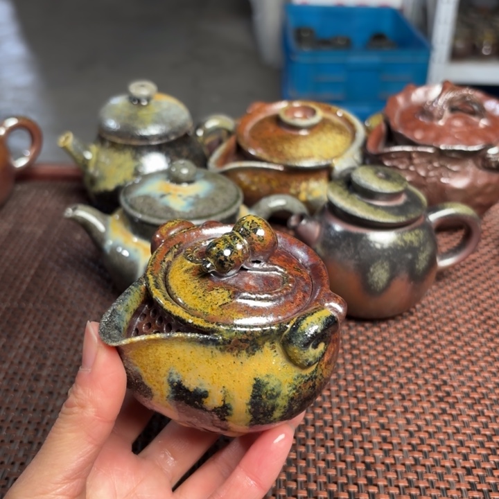 紫砂茶杯葫芦宝瓶140 C