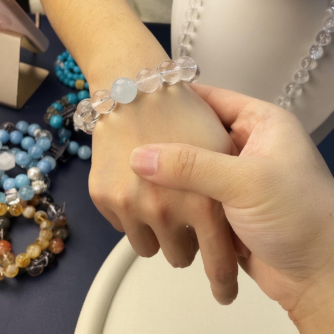 银S925镶嵌水晶手链