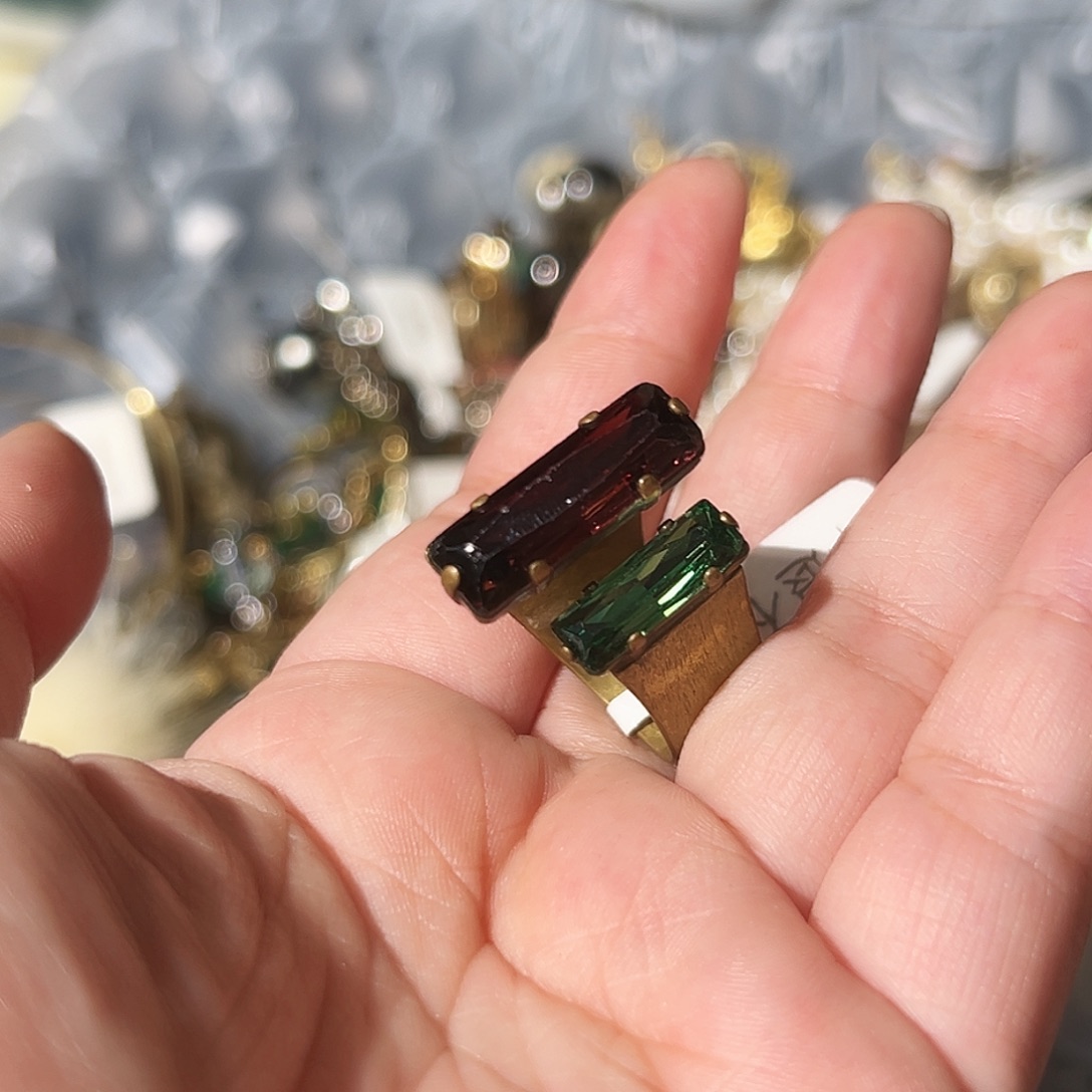 纯铜合成碳硅石戒指