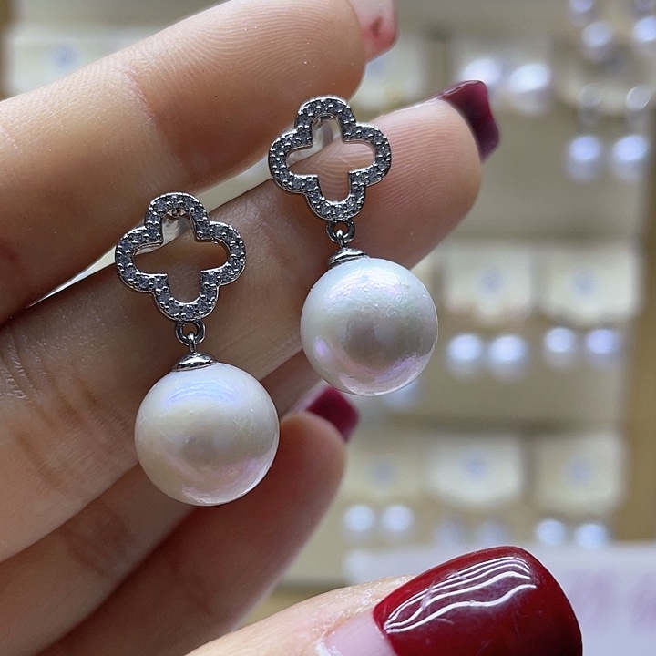 银S925镶嵌淡水珍珠耳饰
