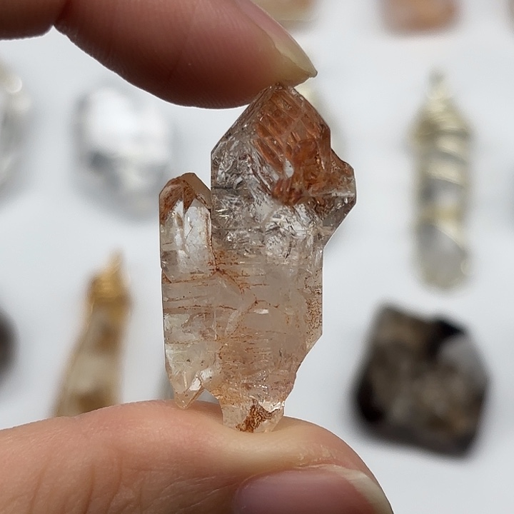 颈饰未镶嵌水晶巴基斯坦红泥闪灵钻35mm