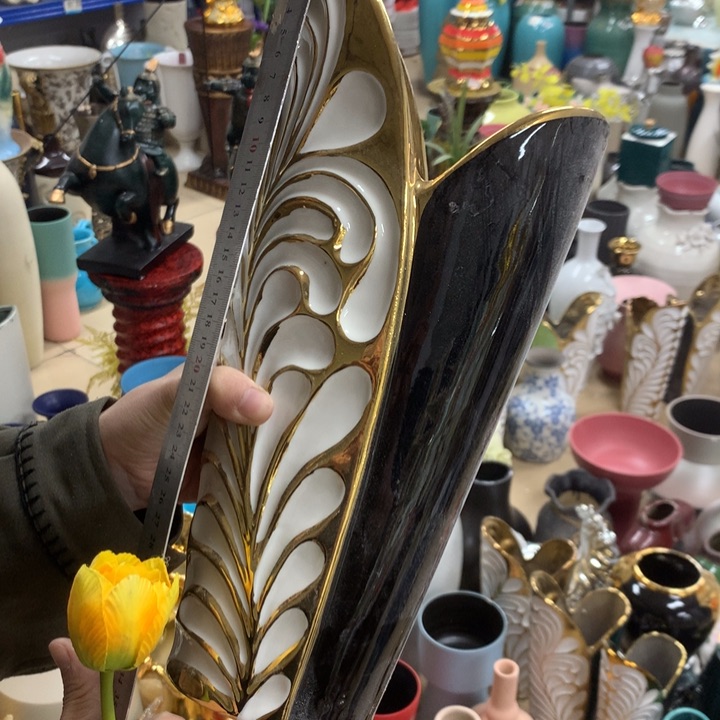 摆件陶瓷。。。。。。。。。