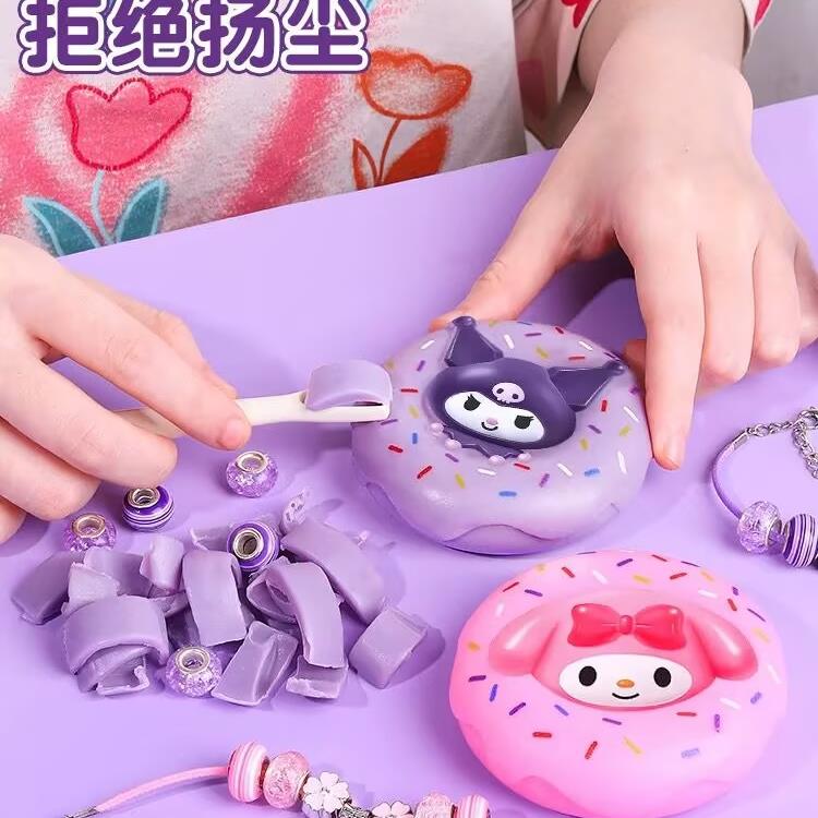 肥皂挖挖乐挖宝各种DIY文创以直播间展示为主