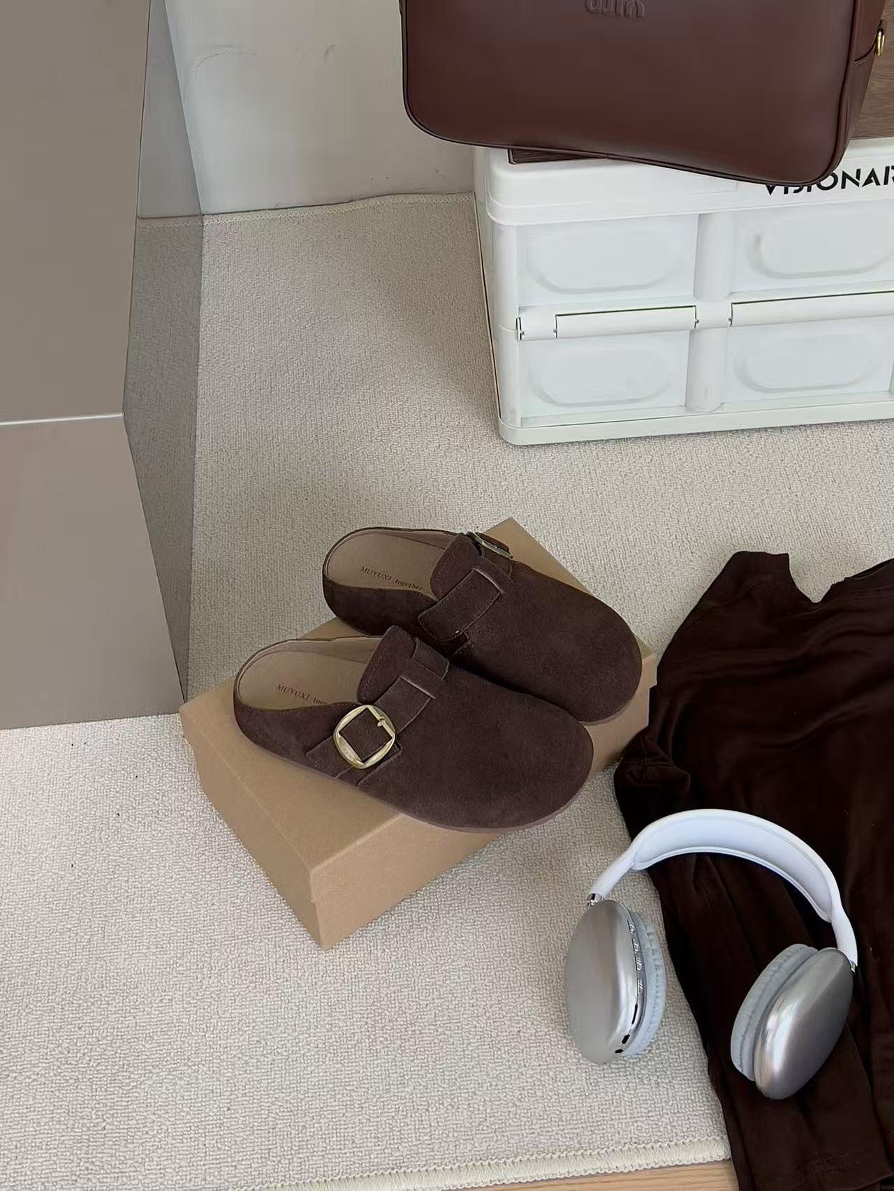 【博肯鞋】皮带扣平跟包头拖