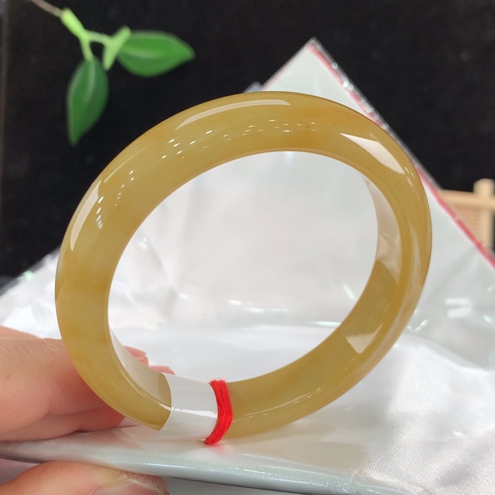 翡翠手镯未镶嵌111/0041