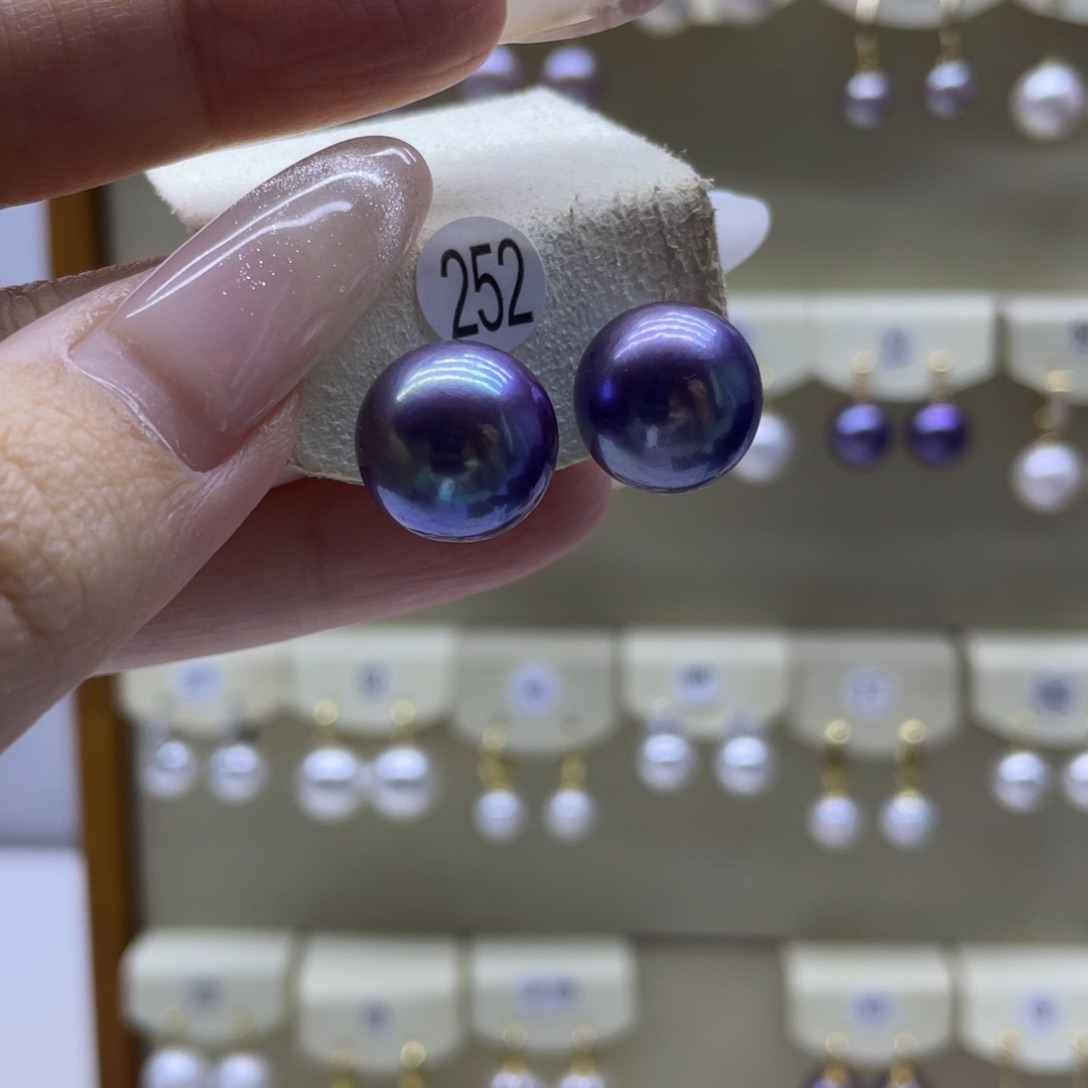 淡水珍珠耳饰18K金镶嵌